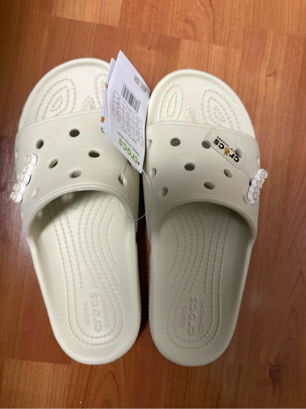 Crocs women’s size 9 or Men’s size 7 Classic Slide - White NWT